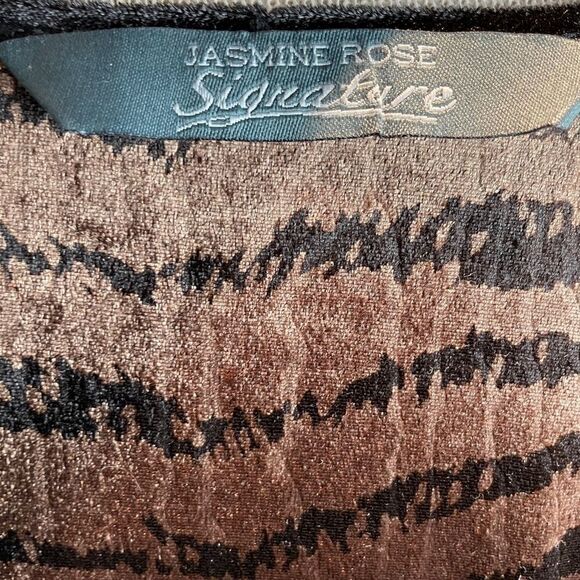 NWT Jasmine Rose Signature Animal Print Robe - Picture 10 of 11